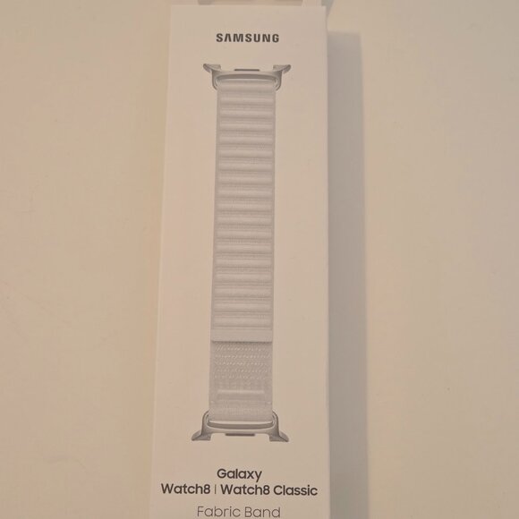 Samsung Fabric Band - Galaxy Watch8/Classic, White, S/M - Picture 1 of 7